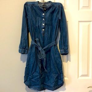 Size 0 denim dress with belt